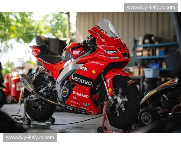 MotoGP复盘：赛道上的瞬间与背后的逻辑